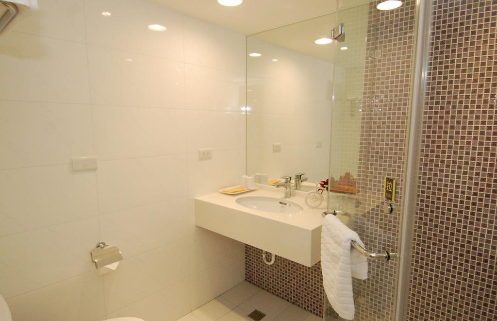 Season 5 Inn La Đông Phòng bức ảnh